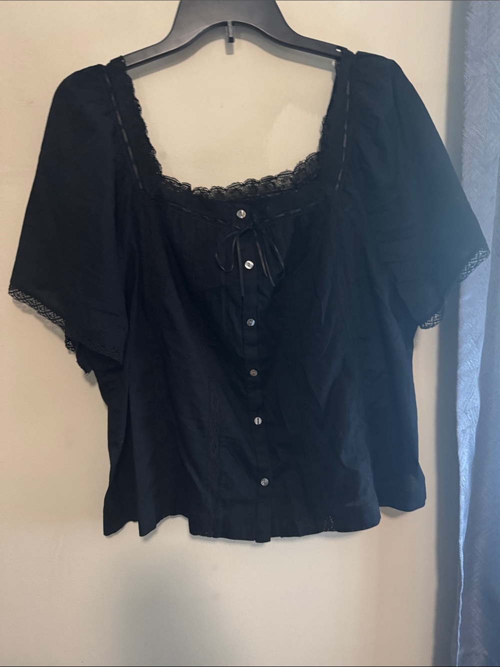 GAP Black Lace-Trim Button Front Blouse